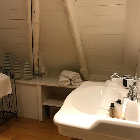 Le Petit Manoir De Keriolet * Concarneau